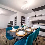 Sea Garden Heaven 2br With Free Parking