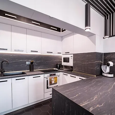 דירה Sea Garden Heaven 2br With Free Parking וארנה