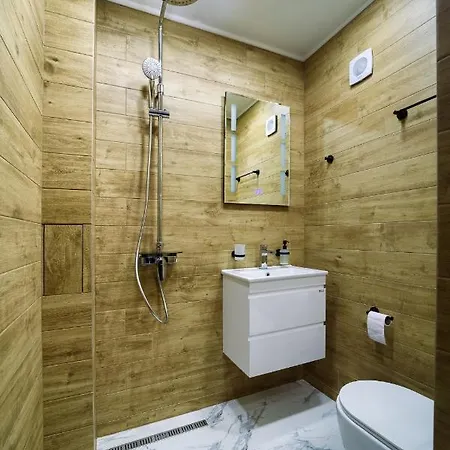 דירה Sea Garden Heaven 2br With Free Parking וארנה